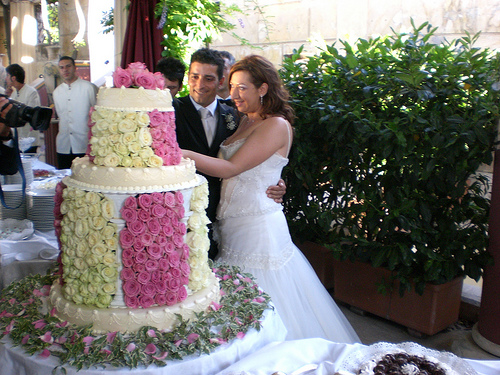 Celebrity wedding cake makers